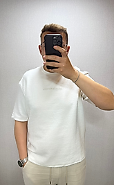 Jakar Ekru  Kırık Nakışlı Basic tişört