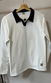 Siyah Yaka Beyaz Şardonlu Sweat